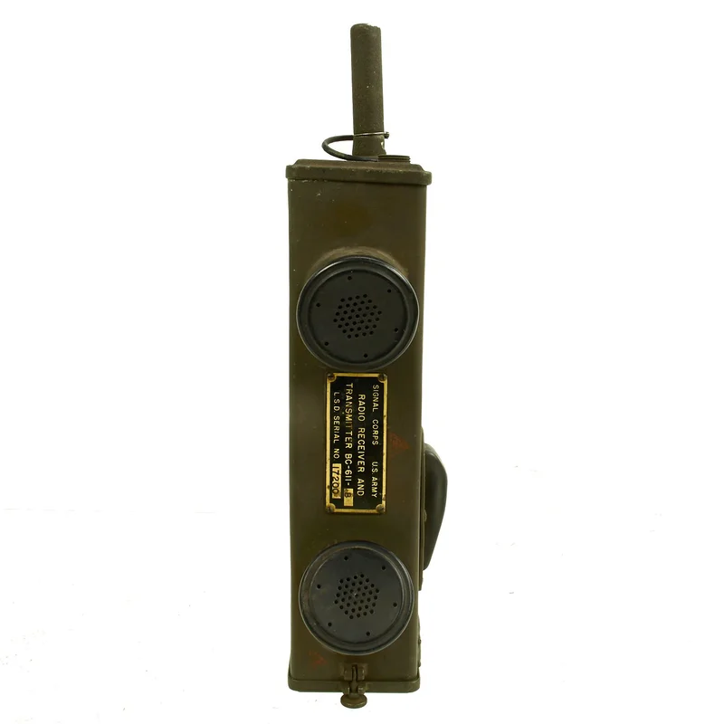 Original U.S. WWII Early Handie Talkie SCR-536 Radio Transceiver BC-611-B